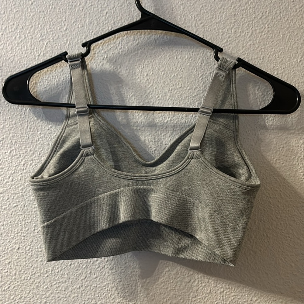 Puma Basic Sports Bra Size Small - image 3